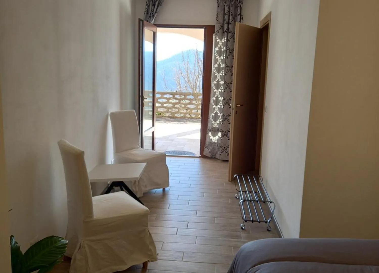 Gasthuis Colle Del Sole Hotel Miane